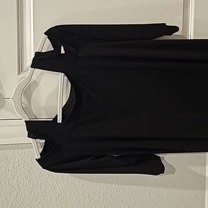 Chicos black peekaboo shoulder shirt